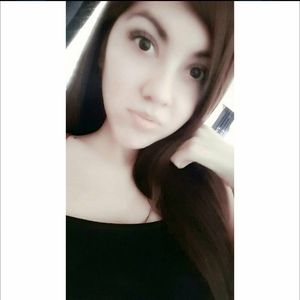 Meet your Posher, Monique